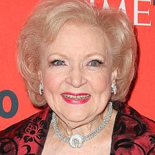 betty_white_startraks--300x300