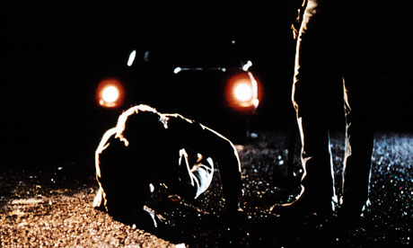 bloodsimple-still-from-the-Coen-bro-006