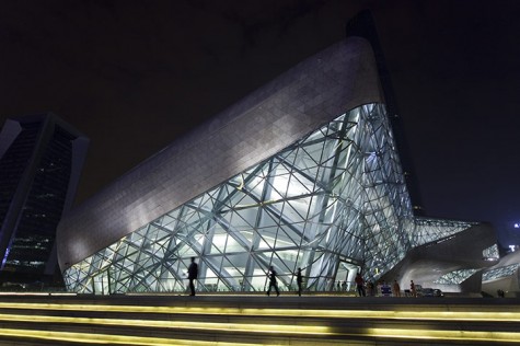 Guangzhou-Opera-house-002